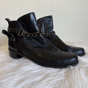 Stuart Weitzman Black OnTheStreet Soft Leather Chainlink Pull On Moto Booties